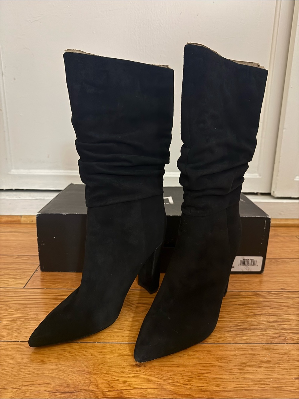 Marc Fisher Gomer Heeled Boots suede side 7.5